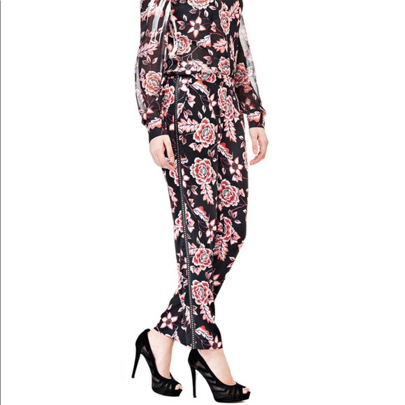NWT Guess Floral Print Cigarette Pants Trousers - Picture 6 of 11